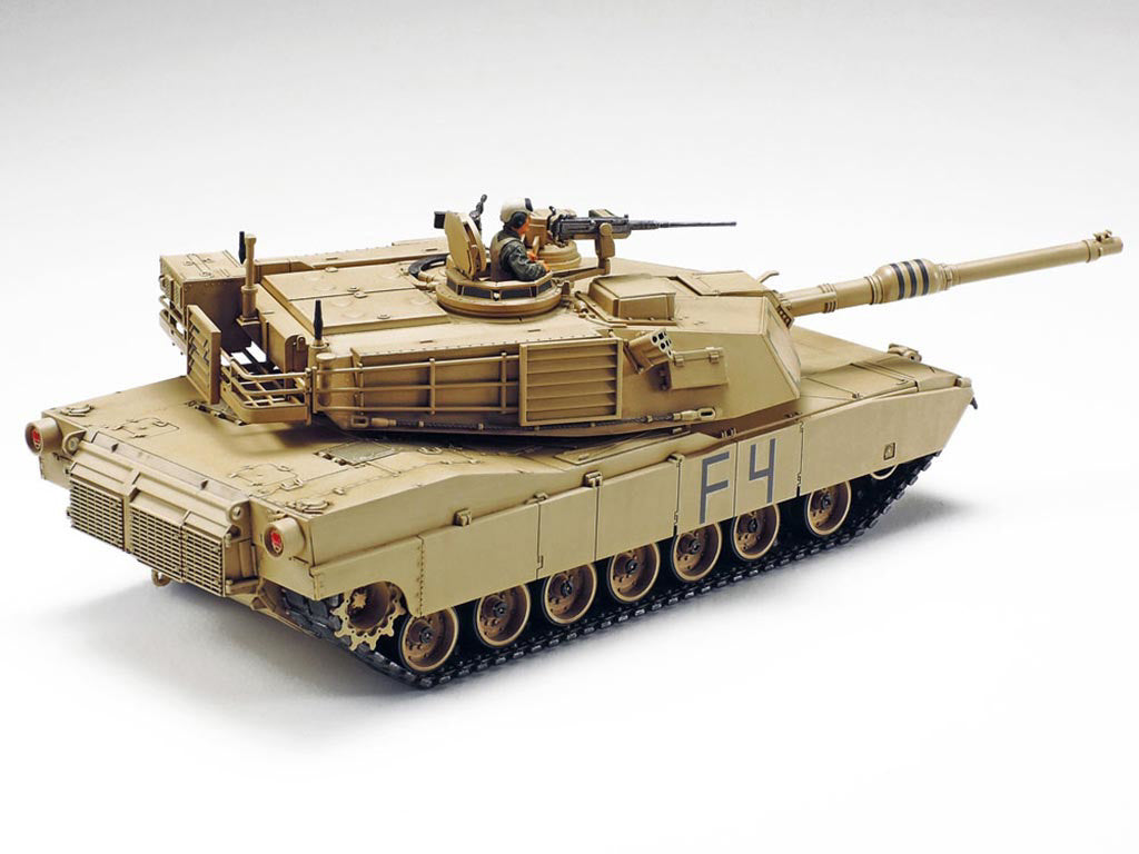 U.S. MBT M1A2 Abrams 1:48 Model Kit by Tamiya