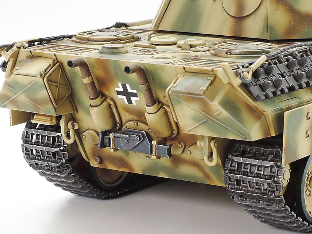 German Panther Ausf.D 1:48 Model Kit by Tamiya