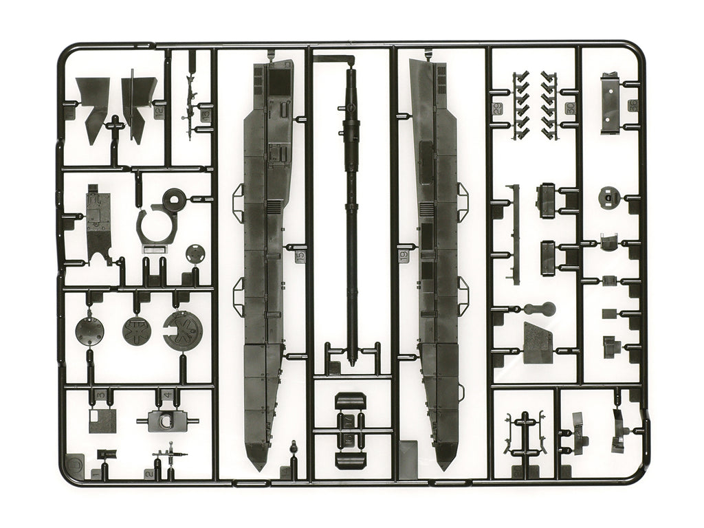 German MBT Leopard 2 A7V 1:48 Model Kit by Tamiya