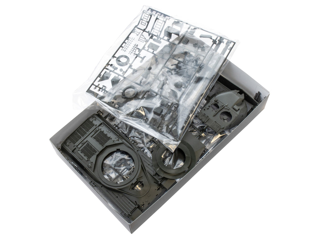 British Chieftain Mk.5 1:35 Model Kit by Tamiya