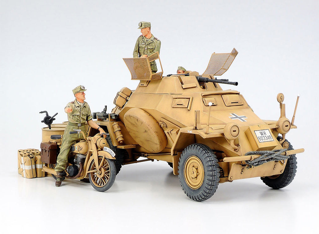 German Sd.Kfz.222 Leichter Panzerspahwagen Afrika-Korps 1:35 Model Kit by Tamiya