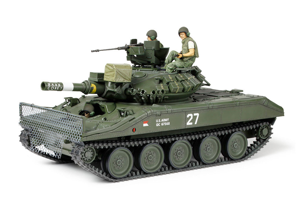 U.S. Airborne M551 Sheridan (Vietnam War) 1:35 Model Kit by Tamiya