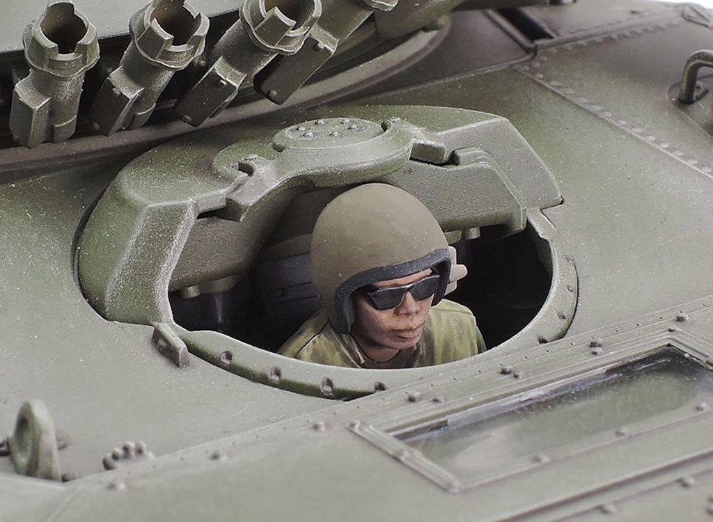 U.S. Airborne M551 Sheridan (Vietnam War) 1:35 Model Kit by Tamiya