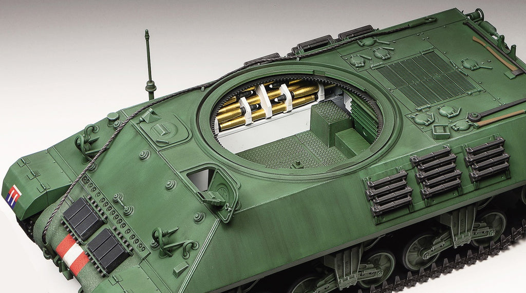 British M10 IIC Achilles Tank Destroyer 1:35 Model Kit by Tamiya