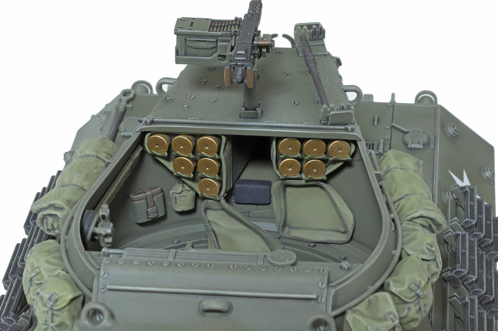 U.S. M36 Tank Destroyer 1:35 Model Kit by Tamiya