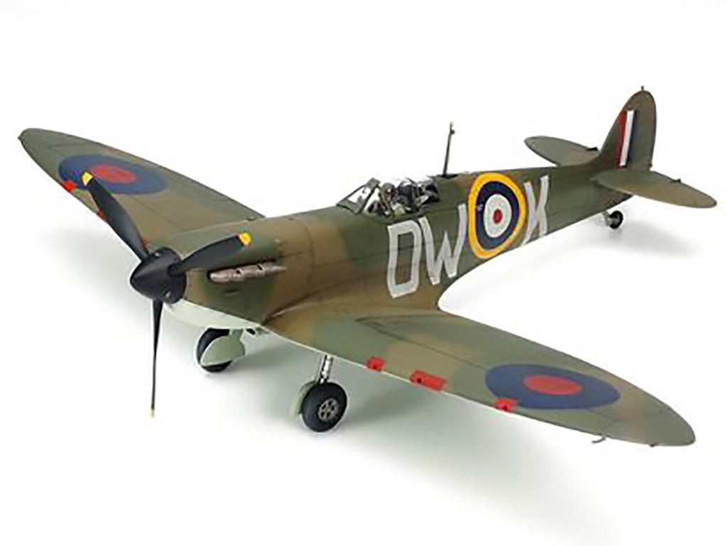 Supermarine Spitfire Mk.I 1:48 Model Kit by Tamiya