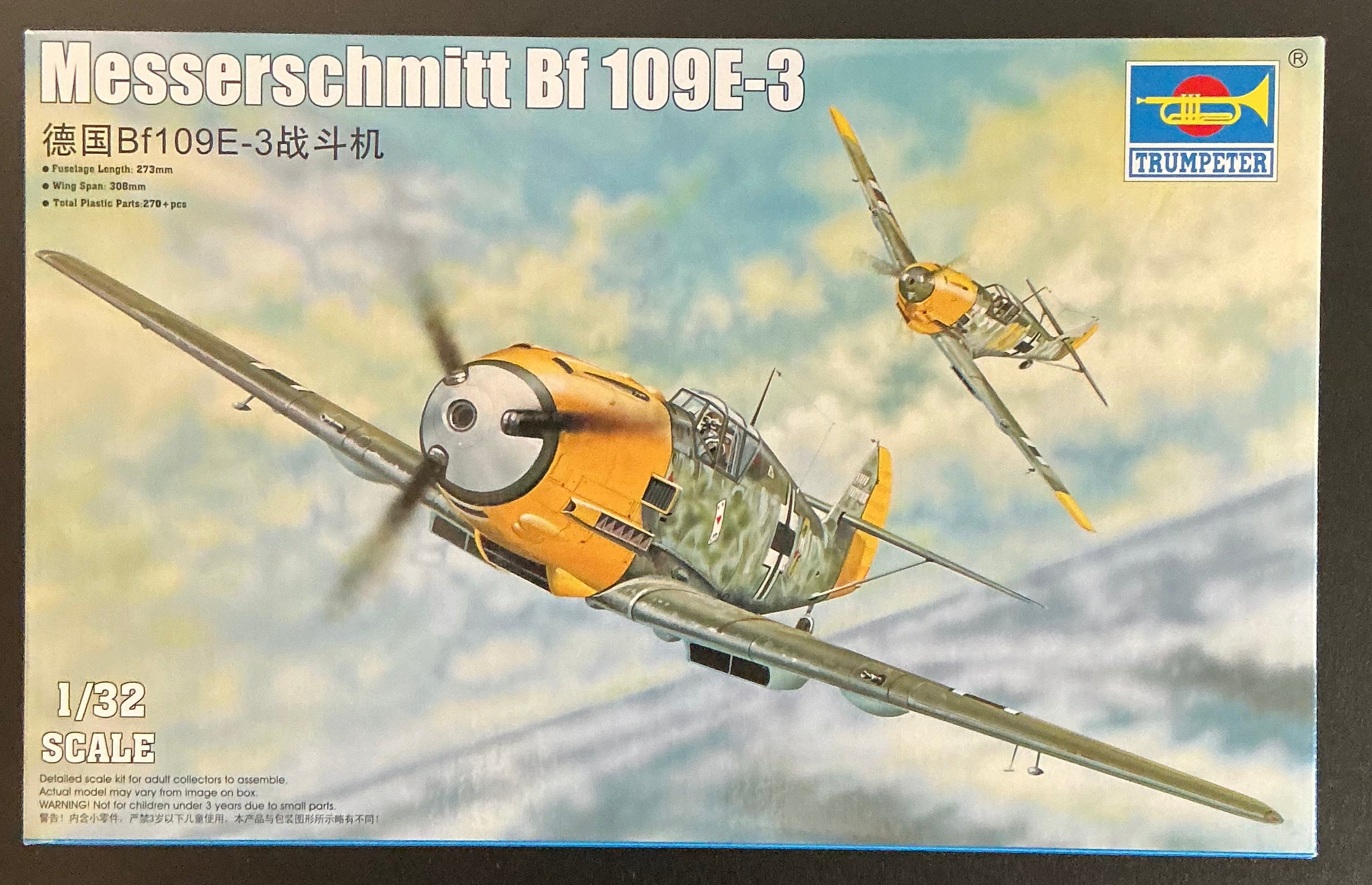 Messerschmitt Bf 109E-3 1:32 Model Kit by Trumpeter