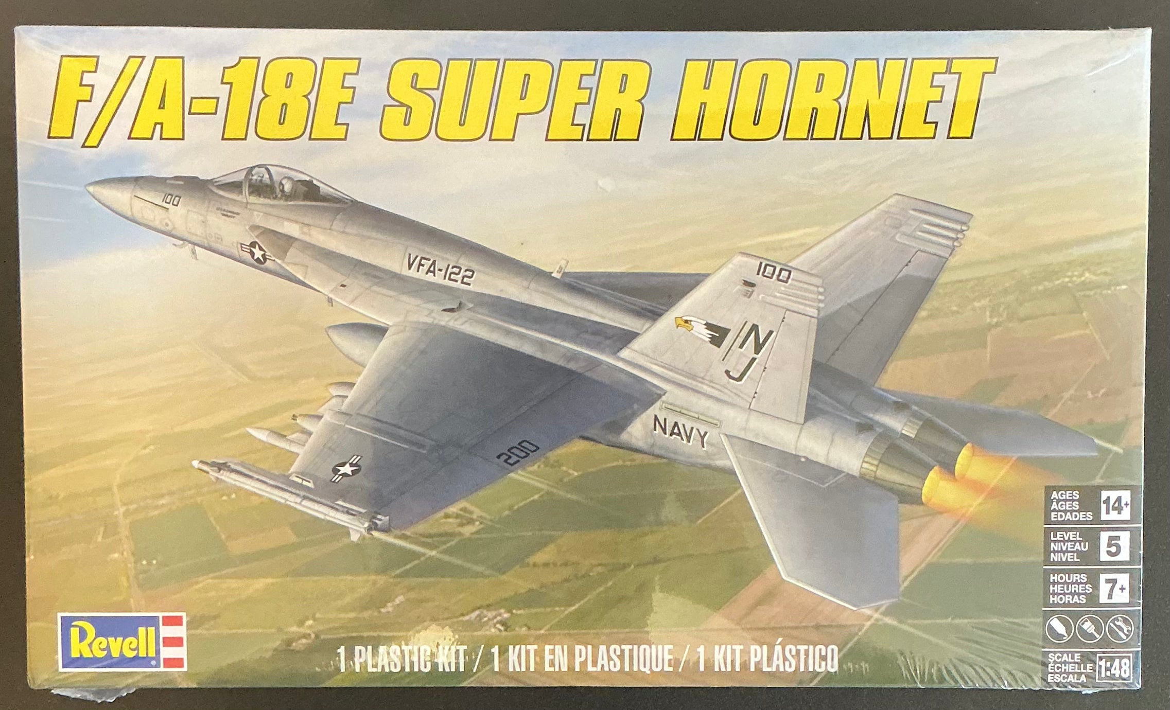 F/A-18E Super Hornet 1:48 Model Kit by Revell