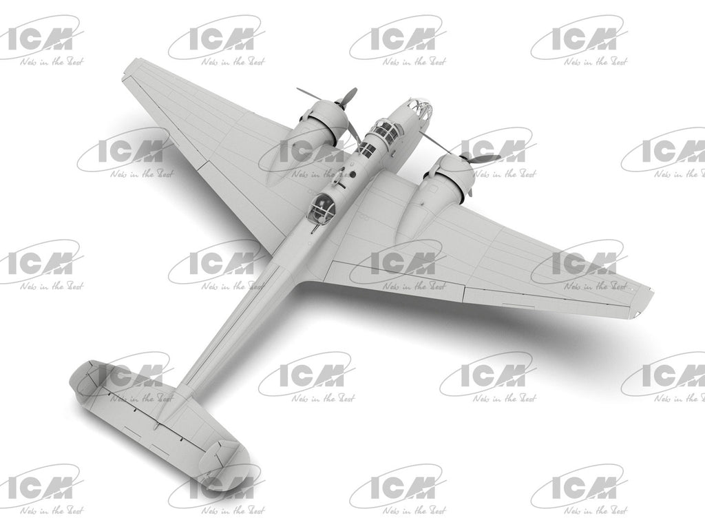 HP.52 Hampden B.MkI 1:48 Model Kit by ICM